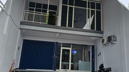 Disewakan 2 jejer Ruko NOL Jalan RAYA Wiyung - Komersial Area Surabaya Barat
