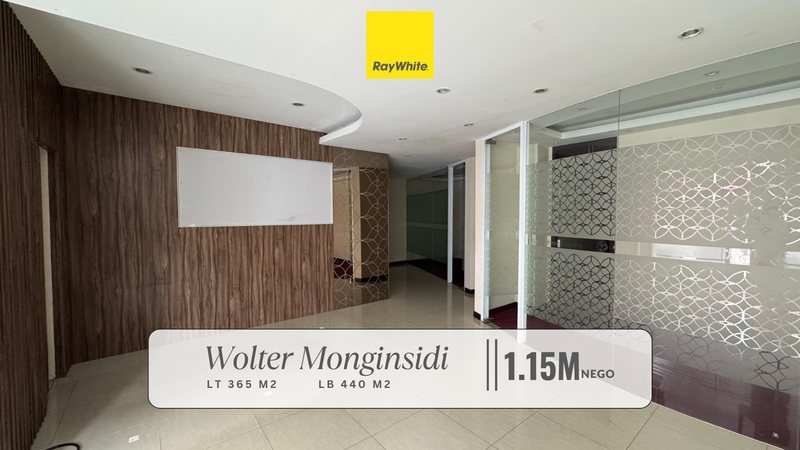 Disewakan Murah Bangunan Komersial cocok untuk Resto/Cafe di Jalan Wolter Monginsidi, Kebayoran Baru