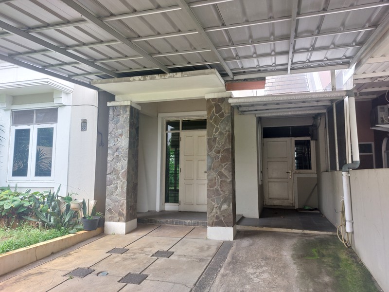 Rumah 2 lantai dalam cluster di perumahan Bukit Golf Tapos Depok