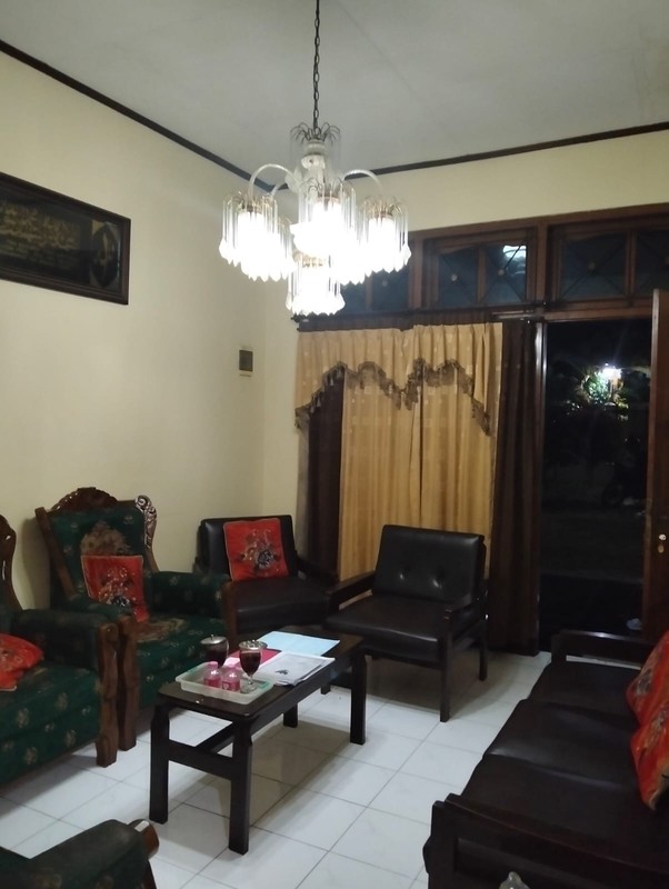 Dijual Rumah Halaman Luas di Jantung Kota Lokasi Premium Semaki, Umbulharjo, Yogyakarta