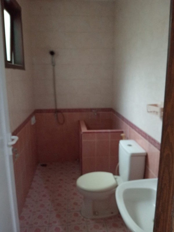 RUMAH CANTIK 2 LANTAI DI LEGENDA WISATA CIBUBUR