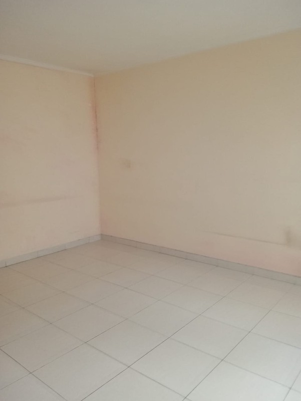 RUMAH CANTIK 2 LANTAI DI LEGENDA WISATA CIBUBUR