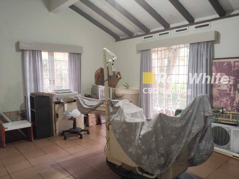 Rumah 2 Lantai Strategis di Jalan Raya Maribaya, Lembang