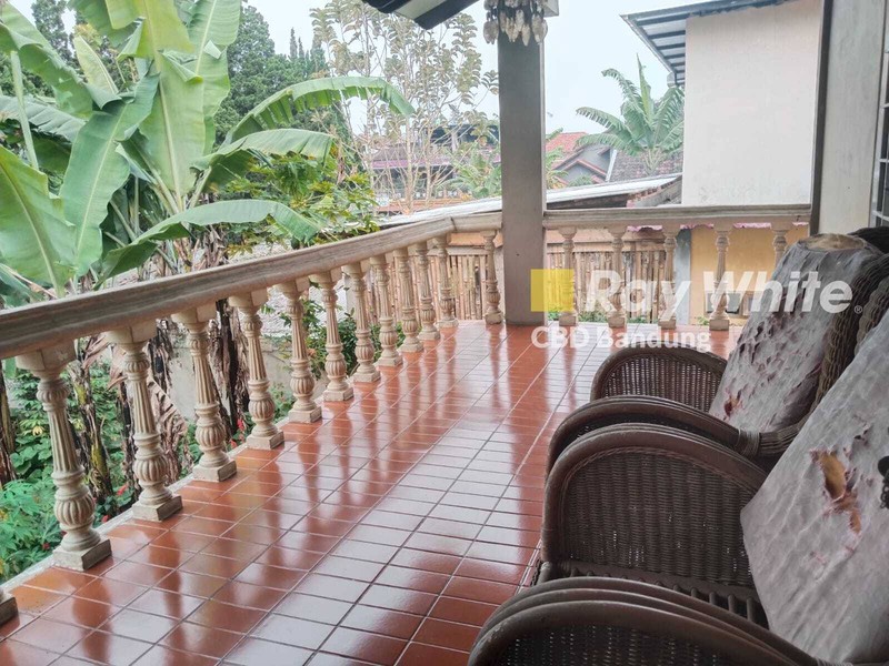 Rumah 2 Lantai Strategis di Jalan Raya Maribaya, Lembang