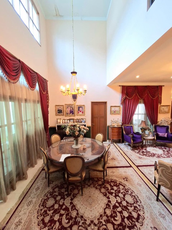 Rumah 2 Lantai Semi Furnished Siap Huni dengan Hunian Nyaman dan Asri @Bintaro Sektor 7