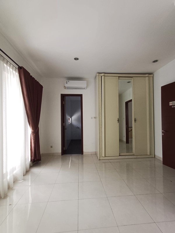 Rumah 2 Lantai Siap Huni dengan Hunian Nyaman dan Asri @Bintaro Jaya Sektor 9