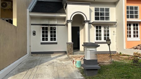 Rumah 1 Lantai Sudah Renovasi di  Kota Wisata Cibubur 