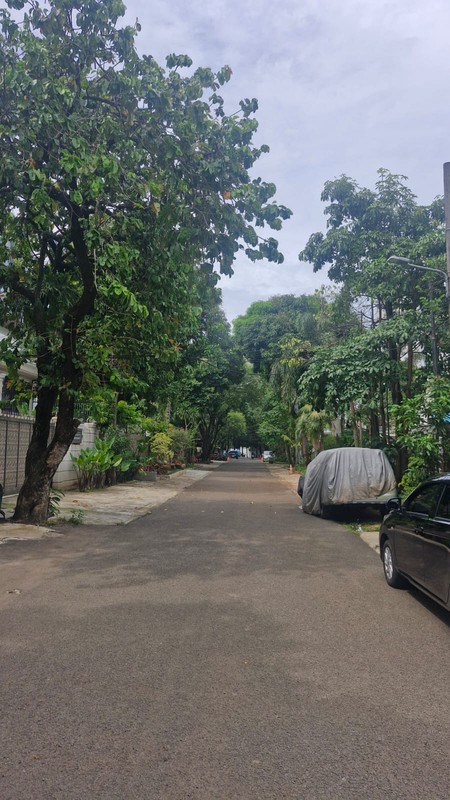 Dijual Rumah Lokasi Strategis Area Brawijaya, Kebayoran Baru, Jakarta Selatan