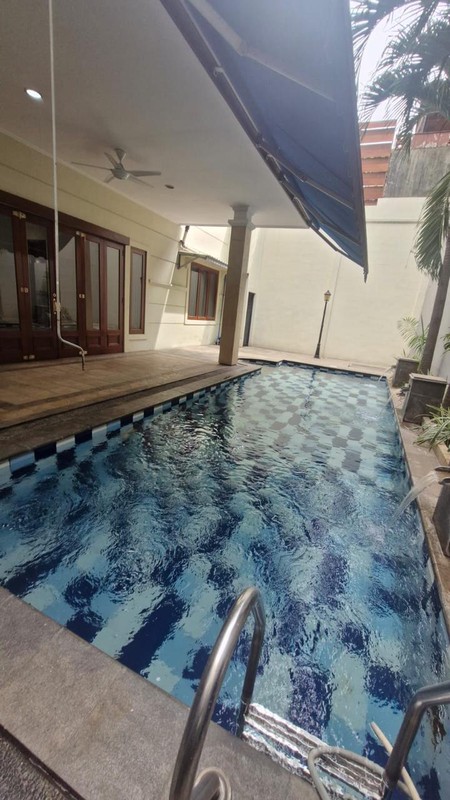 Dijual Rumah Lokasi Strategis Area Brawijaya, Kebayoran Baru, Jakarta Selatan