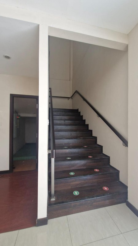 Dijual Rumah Lokasi Strategis Di Jl. Woltermongonsidi, Kebayoran Baru, Jakarta Selatan