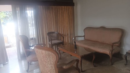 Rumah Dijual di Jalan Warung Jati Timur