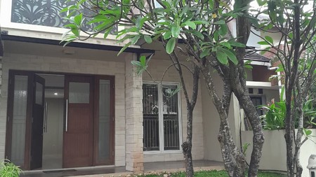 Rumah Bagus Di Taman Permata Bintaro Jaya Sektor 9