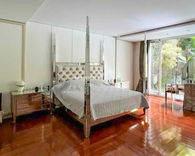 Rumah Mewah Siap Huni di Jl Patal Senayan Design Modern