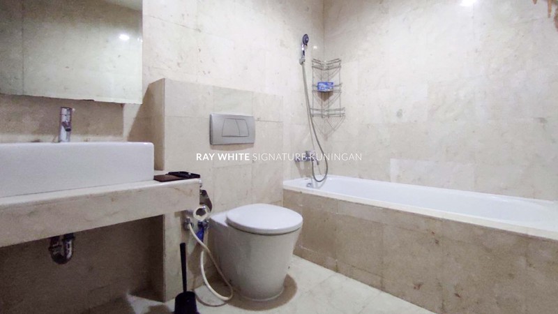 Jual Apartemen Somerset Permata Berlian 2 Bedroom, Permata Hijau