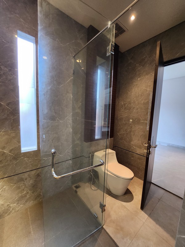 4 Milyar-an Rumah Baru Citraland Internasional Village Surabaya dekat GWALK, Sekolah Ciputra, UNESA