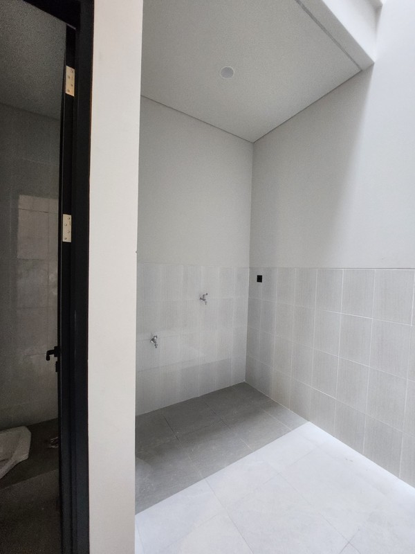 4 Milyar-an Rumah Baru Citraland Internasional Village Surabaya dekat GWALK, Sekolah Ciputra, UNESA