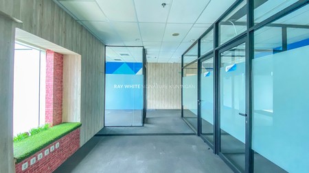 Office Space Prestigious di The H Tower Lantai 17 Jl Rasuna Said