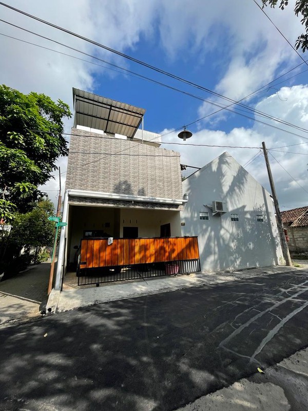 Rumah Tinggal Lokasi Strategis Akses Dekat Kampus UII - Ngaglik Sleman 