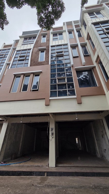Ruko 4 Lantai Siap Pakai dan Lokasi Strategis @Bintaro jaya Sektor 3A