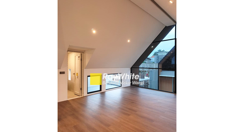 Rumah Riverside Residence Minimalis Modern