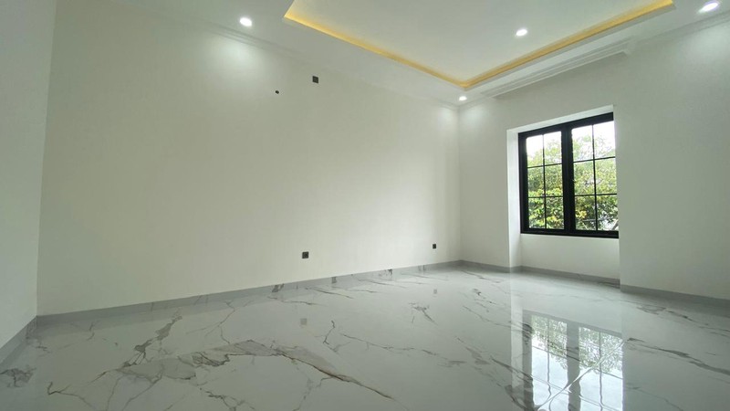 Rumah Mewah dengan Design American Clasik di Bintaro Sektor 3