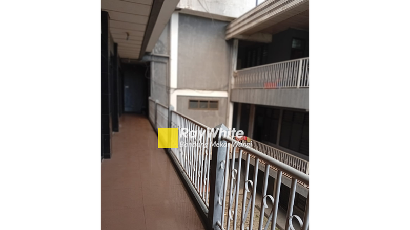 Ruang Usaha Mainroad Soekarno Hatta