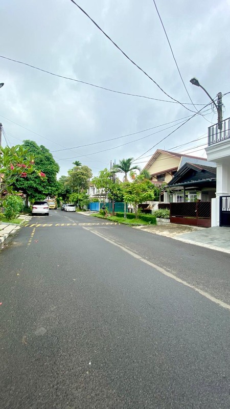 Rumah Mewah dengan Design American Clasik di Bintaro Sektor 3