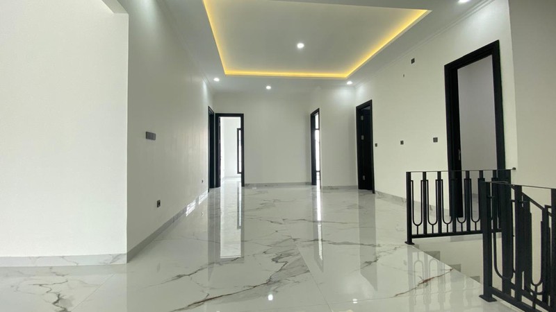 Rumah Mewah dengan Design American Clasik di Bintaro Sektor 3