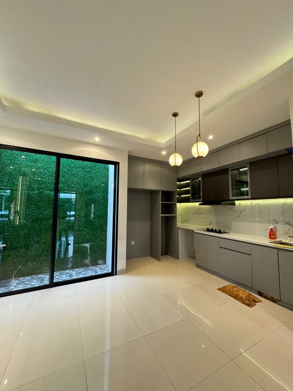 Rumah siap huni Provence Suite BSD