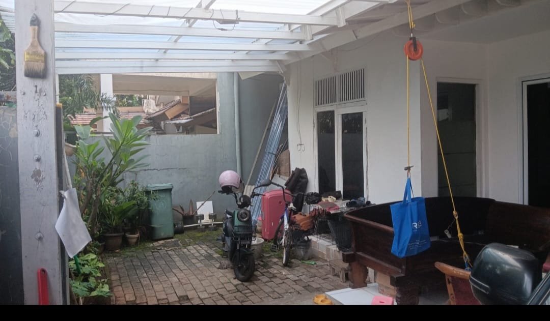 Dijual Rumah Bagus dan Siap Huni. Bukit Nusa Indah Ciputat, Tangerang Selatan