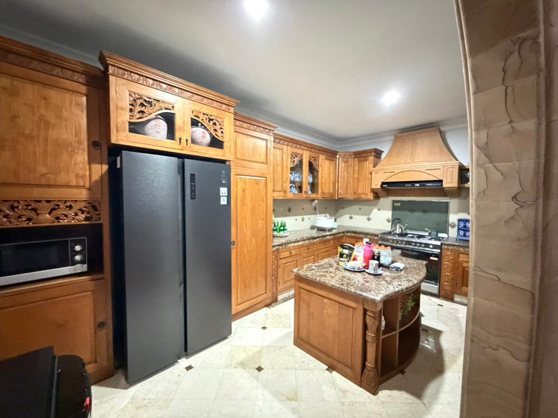 Rumah Castle Puspita Loka Bsd City