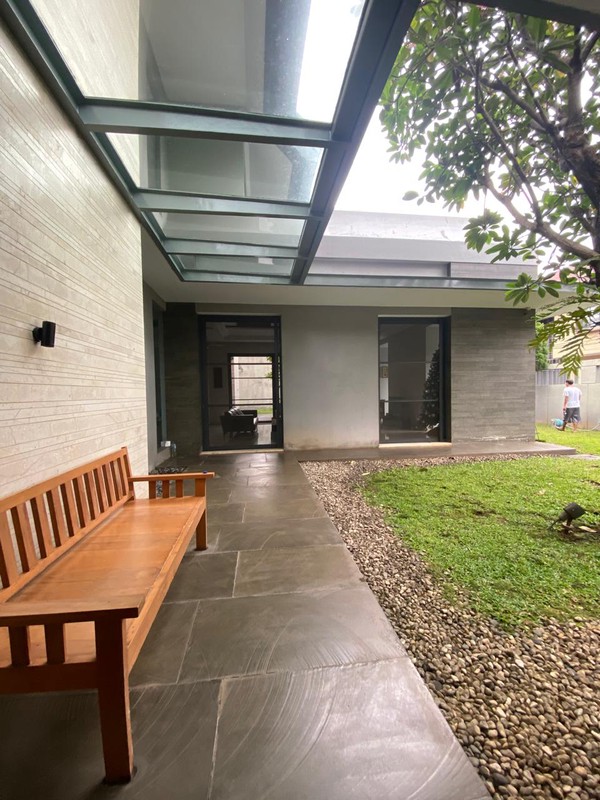 Dijual Rumah Mewah Nyaman Lokasi Bagus Di Ciniru, Rawa Barat, Jakarta Selatan