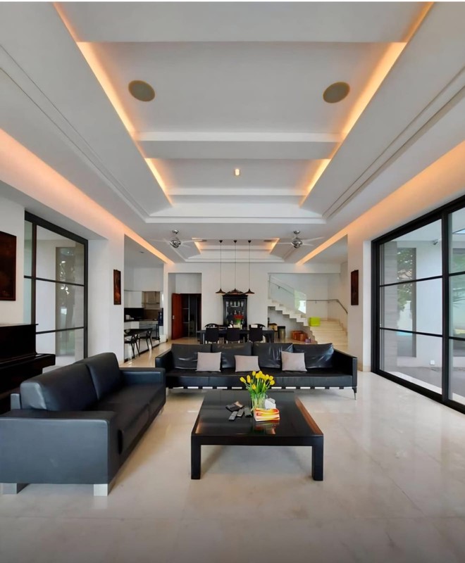 Dijual Rumah Mewah Nyaman Lokasi Bagus Di Ciniru, Rawa Barat, Jakarta Selatan