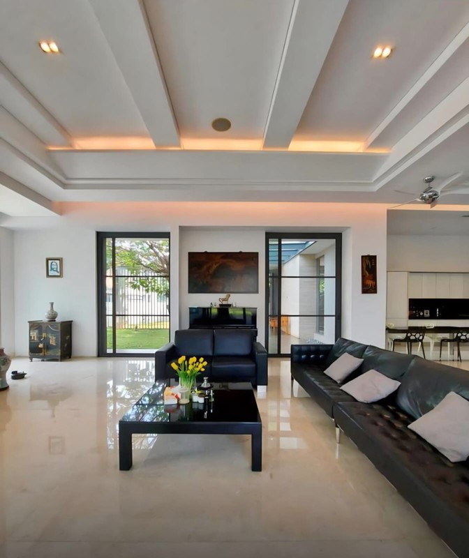 Dijual Rumah Mewah Nyaman Lokasi Bagus Di Ciniru, Rawa Barat, Jakarta Selatan