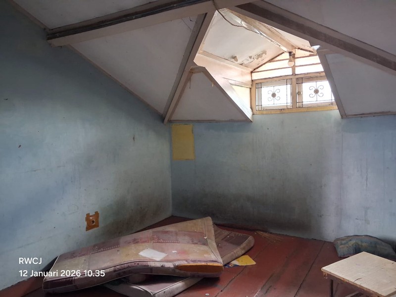 Disewakan Ruang Usaha Strategis 2 Lantai di Jalan Laksda Adisucipto , Pusat Keramaian, Caturtunggal, Depok, Sleman