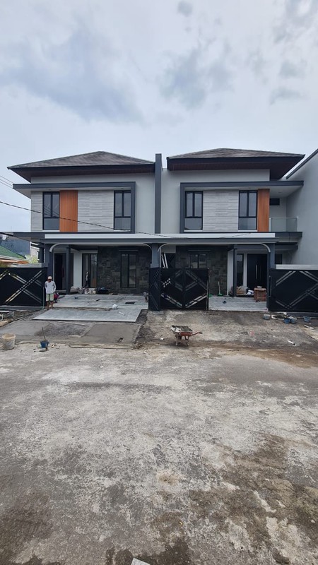 New Project - Dijual Rumah Sutorejo Prima Selatan, Mulyorejo, Surabaya Timur Baru gress; row jalan 3.5 mobil; bisa KPR