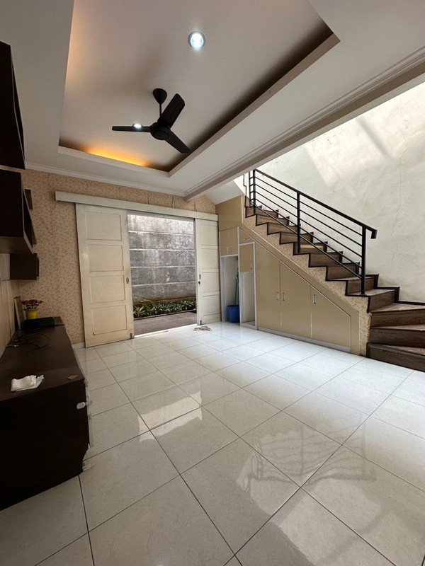 Rumah Bagus di Camar Bintaro Jaya Sektor 3
