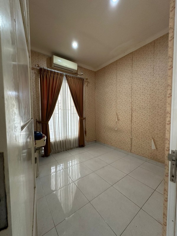 Rumah Bagus di Camar Bintaro Jaya Sektor 3