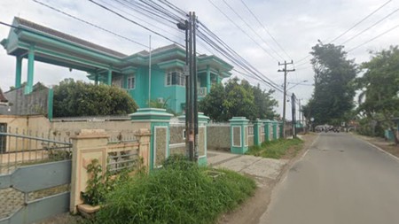 Rumah mewah dua lantai dijalan Sultan Haji Sepan Jaya Kedaton Bandarlampung