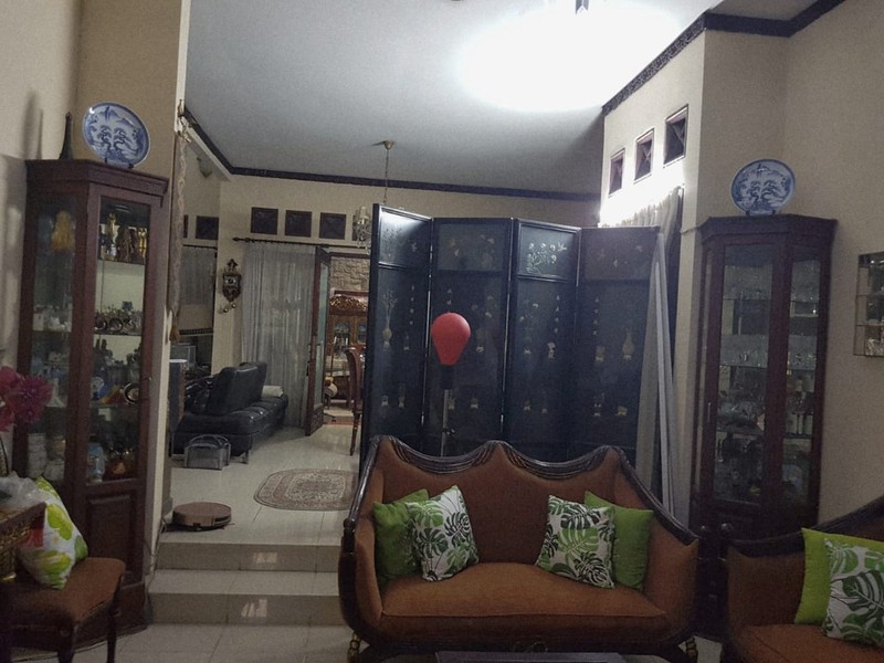 Dijual Rumah 2 Lantai di Kebayoran Baru Jakarta Selatan