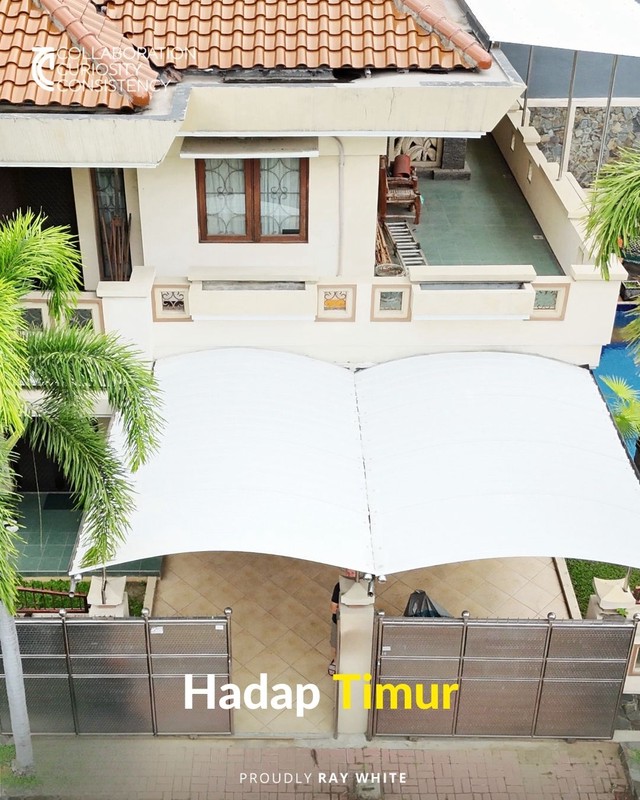 jual rumah mewah + Pool, selangkah dari G Walk Citraland Surabaya