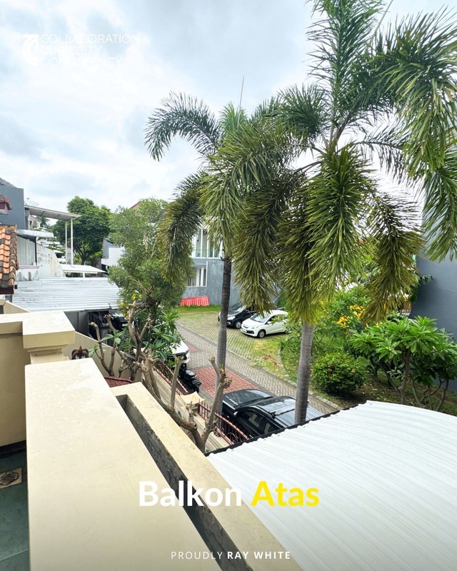 jual rumah mewah + Pool, selangkah dari G Walk Citraland Surabaya