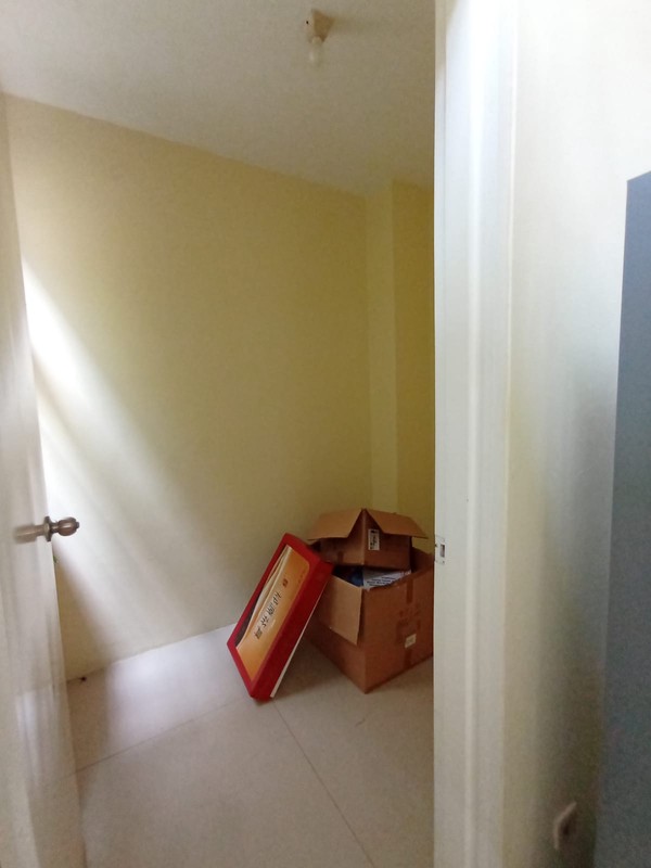 Disewakan townhouse cantik dan Full furnish di Taman Paris 1 - Lippo Karawaci