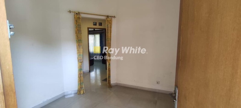 Rumah Semi Furnished di Fajar Raya Estate - Cihanjuang, Cimahi 