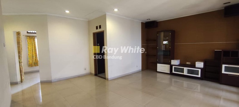 Rumah Semi Furnished di Fajar Raya Estate - Cihanjuang, Cimahi 
