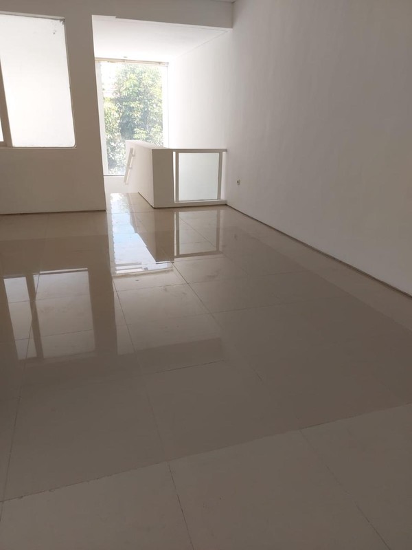 SEWA RUMAH ROYAL RESIDENCE MONTICELLO