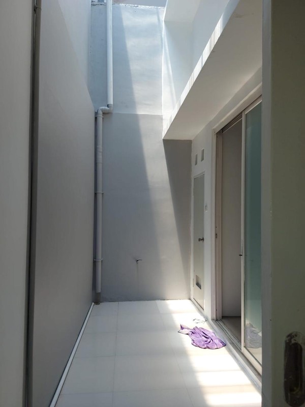 SEWA RUMAH ROYAL RESIDENCE MONTICELLO