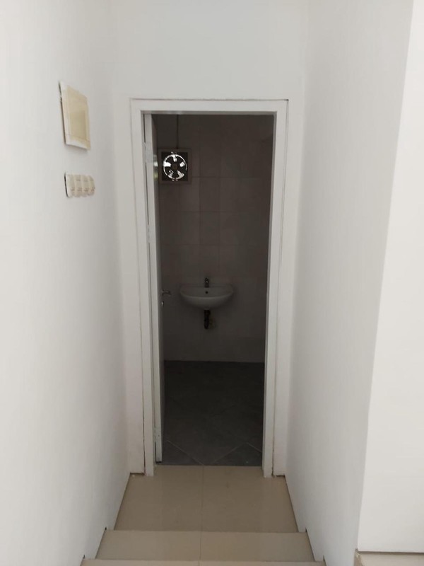 SEWA RUMAH ROYAL RESIDENCE MONTICELLO