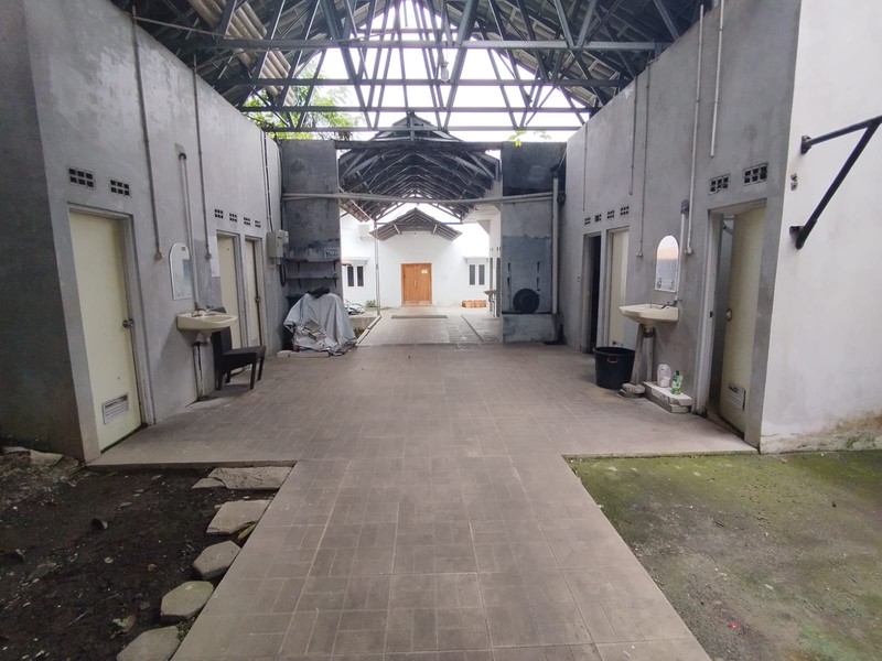 Dijual Rumah Mewah Luas 1158 Meter Persegi Cocok untuk Hunian, Kantor, atau Gudang, Trihanggo, Gamping, Sleman