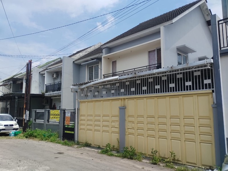 Disewakan Rumah Tinggal 2 Lantai Siap Huni Strategis di Laweyan, Karangasem, Laweyan, Surakarta